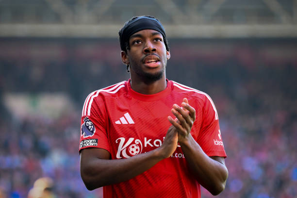 首座歐冠 首座歐冠